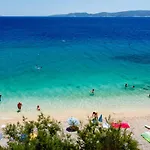 In With Sea View, Terrace, Air Conditioning, Wi-fi * Duće
