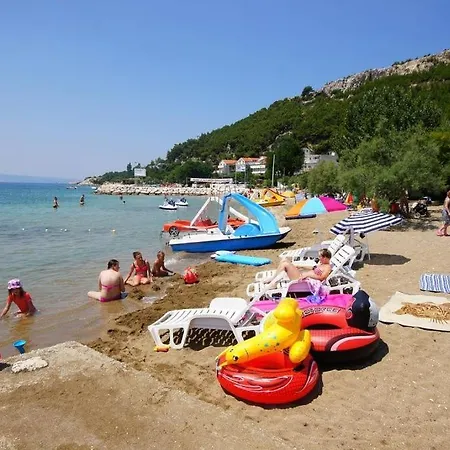 Apartment In With Sea View, Terrace, Air Conditioning, Wi-fi *