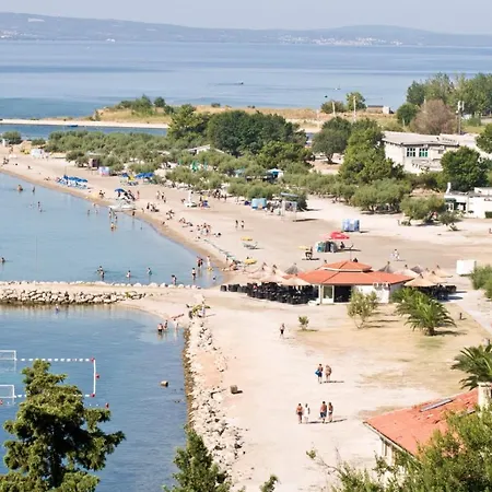 Apartament In With Sea View, Terrace, Air Conditioning, Wi-fi